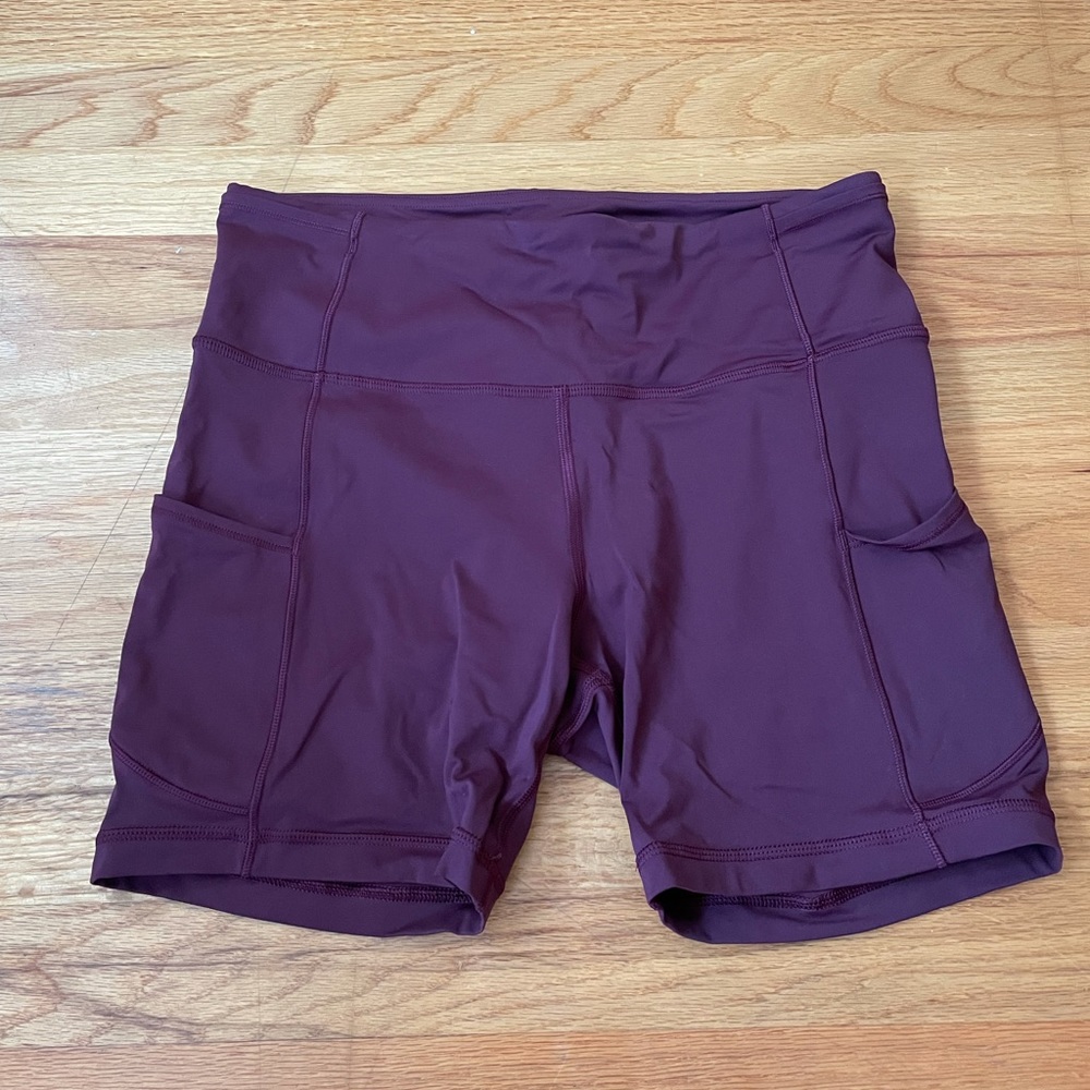 Lululemon Fast and Free Short 6” *Non-Reflective.